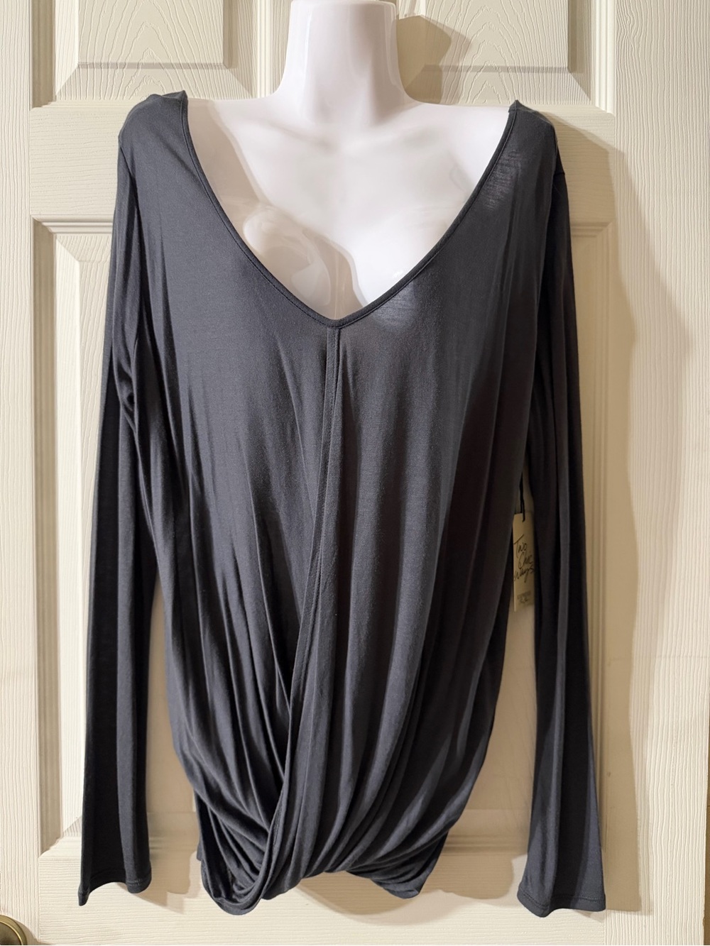 Express Charcoal Twist-Front Long Sleeve V-Neck Top